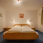 Haus Waltraud * ניוסטיפט אים סטובאיטל